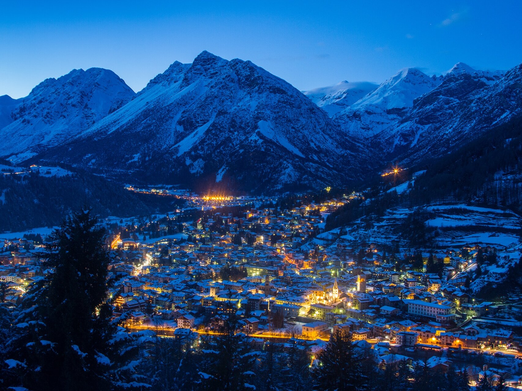 The top 4  things to do on a winter's evening in Bormio