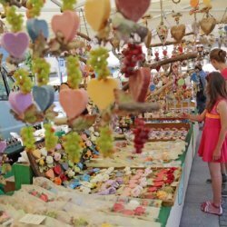Le Occasioni - mercatino dell'artigianato e dell'antiquariato