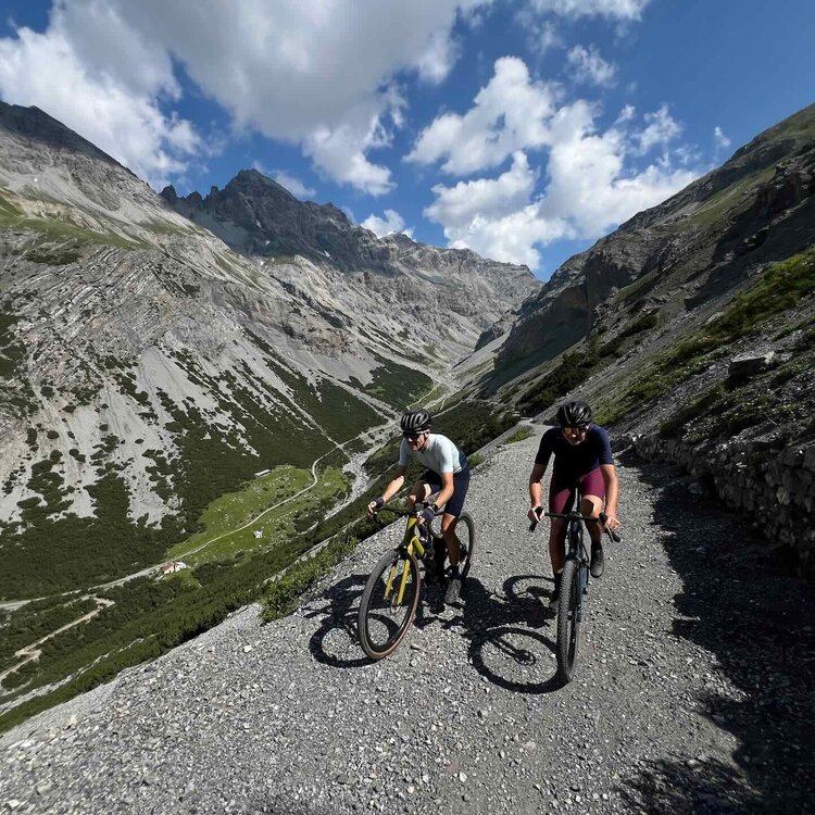 Alpine Gravel: IV Stelvio