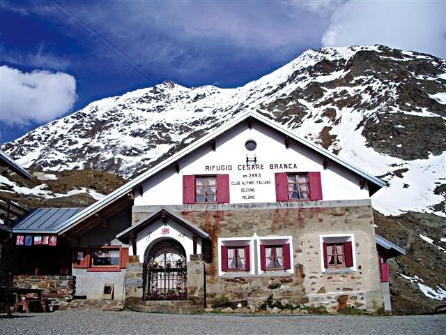Branca Refuge