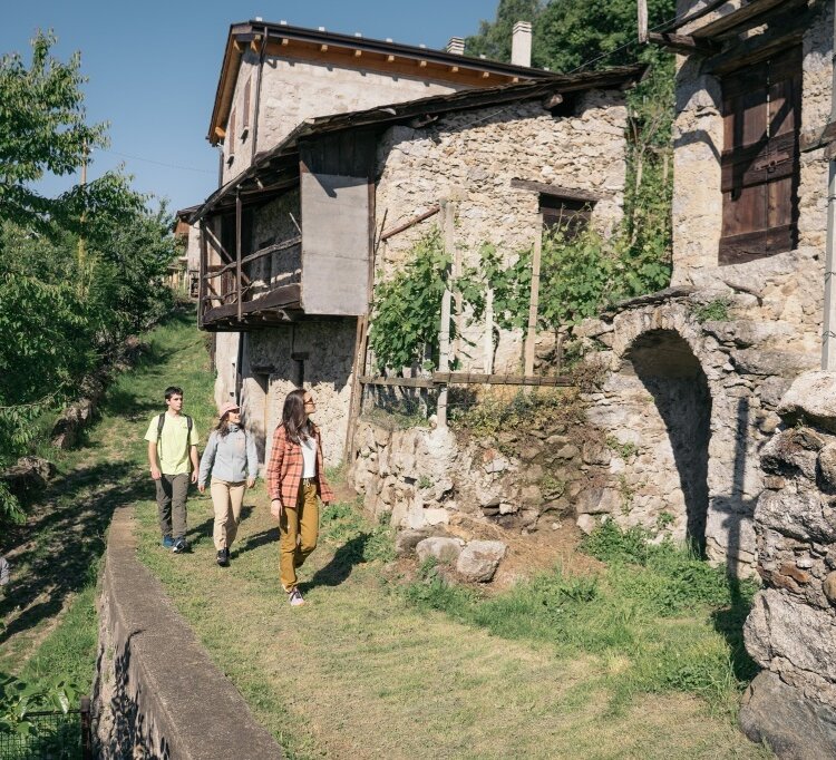 Typische Architektur in Acquamarcia di Civo