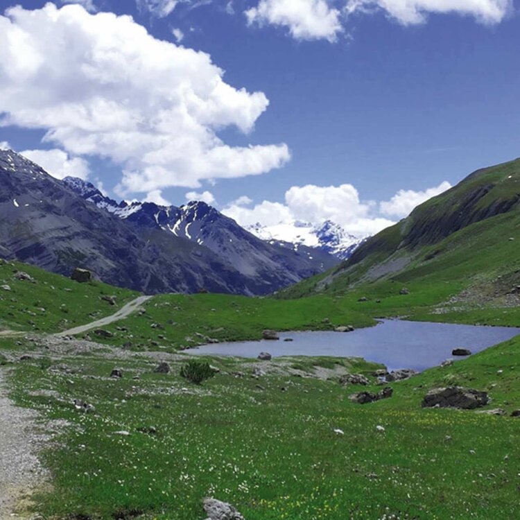 Da Bormio a Livigno lungo i laghi di Cancano e la Valle Alpisella