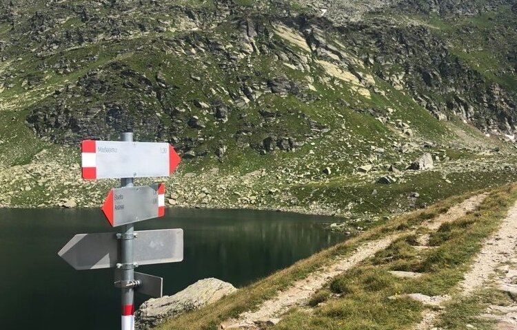 Madesimo - Emet-See und Rifugio Bertacchi - Niemet-Pass