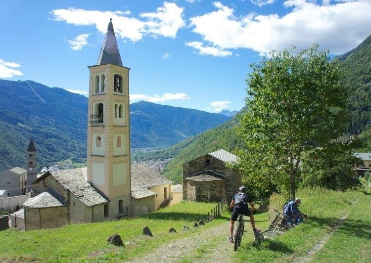 San Giacomo di Grosio (1054 m)