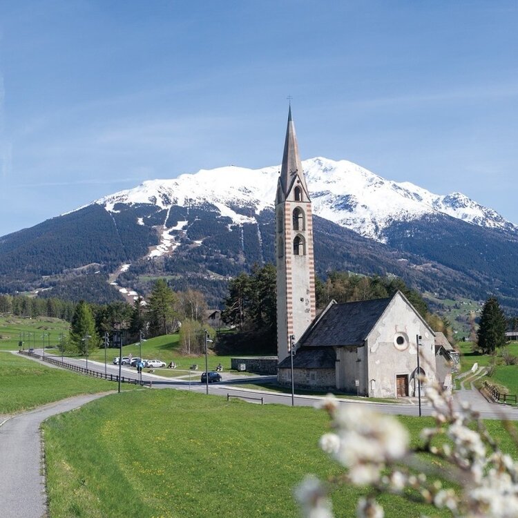 Stelvio-E-Bike-Tour – Zwischen Dörfern, alten Kirchen und Eisenhütten im Valdidentro